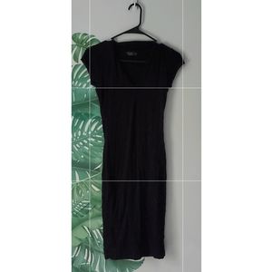 V neck black dress
